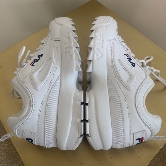 SOLD!! Women's Disruptor 2 Premium 👟 - Picture 6 of 7